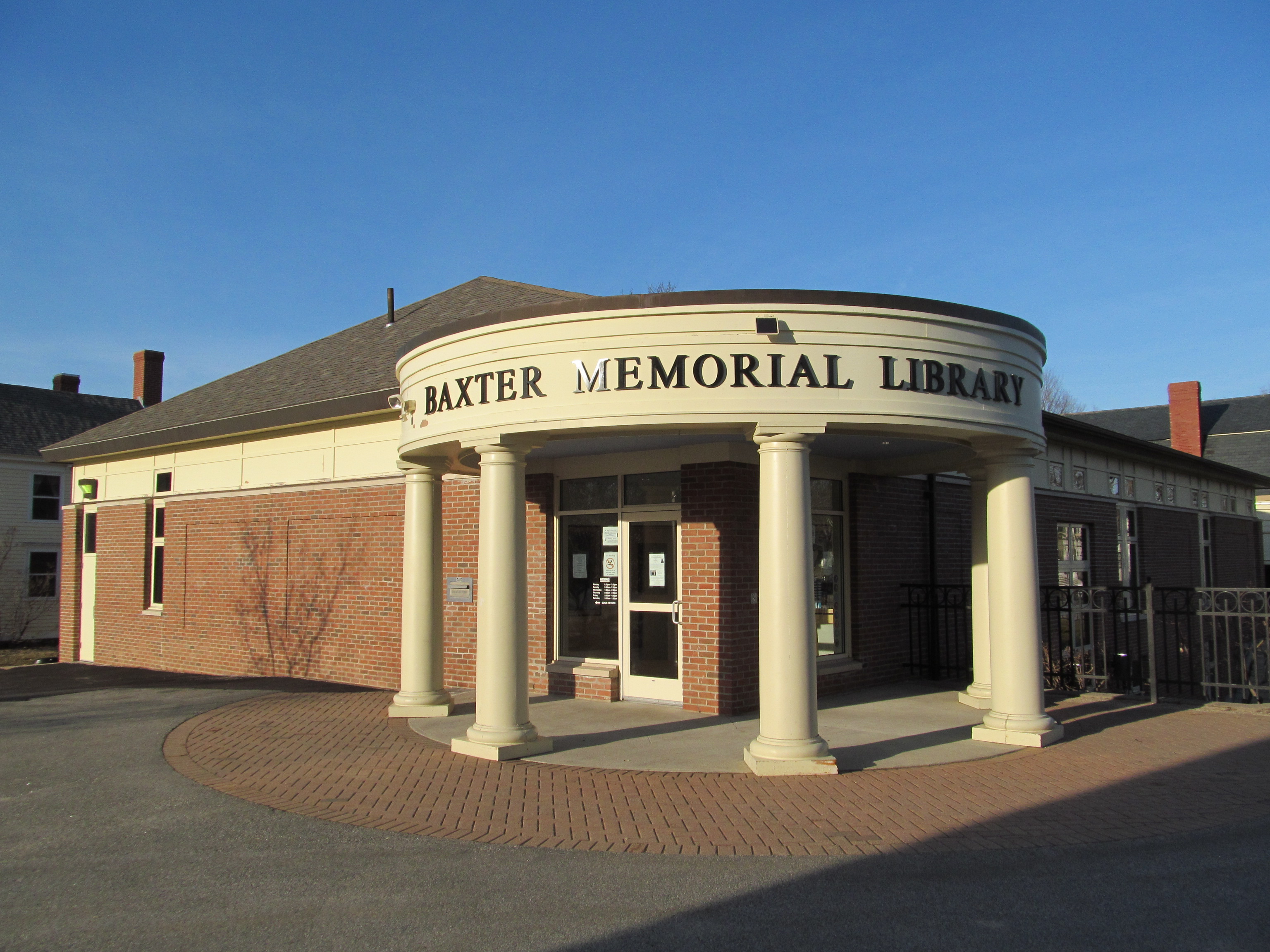 Baxter Memorial Library in Gorham, ME