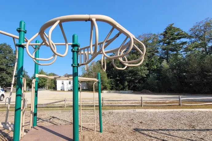 Playgrounds in Cumberland, ME